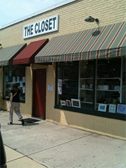 Volunteer Tuesdays, 
Thursdays and Saturdays 
from 10 am - noon
or noon - 2 pm